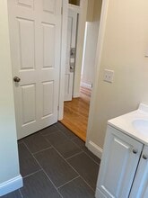 269 Bolton St, Unit 2A in Boston, MA - Foto de edificio - Building Photo