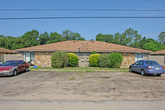 4732 Bellview Ave in Pensacola, FL - Building Photo - Building Photo