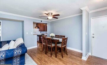 8211 Snowden River Pkwy in Columbia, MD - Building Photo - Building Photo