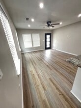 5519 Arlington Park Dr in Dallas, TX - Building Photo - Building Photo