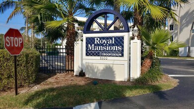 8600 Ridgewood Ave in Cape Canaveral, FL - Building Photo - Building Photo