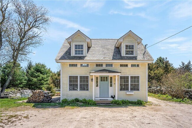 property at 54 Metaterraine Ave