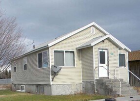 445 Stegelmeier Ln in Rexburg, ID - Building Photo