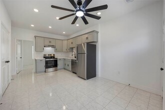 4814 Wilmington St in Houston, TX - Building Photo - Building Photo