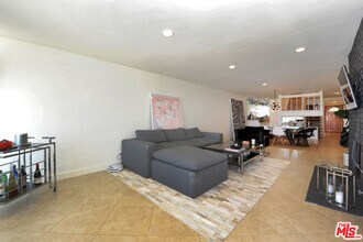 4 Lighthouse St-Unit -5 in Marina Del Rey, CA - Building Photo - Building Photo