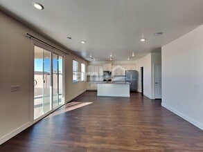 7500 S Via Bombachas in Tucson, AZ - Building Photo - Building Photo