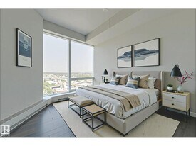 10360 102 St NW in Edmonton, AB - Building Photo