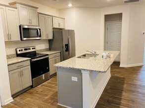 443 Sea Grit Ct in Greer, SC - Building Photo - Building Photo