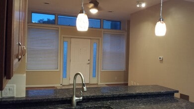 430 N Washington Ave, Unit D in Royal Oak, MI - Building Photo - Building Photo