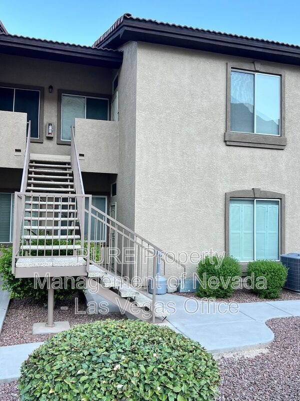 3545 Cactus Shadow St in Las Vegas, NV - Building Photo - Building Photo