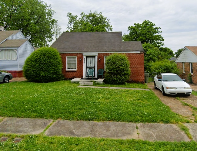 property at 294 W Burdock Ave