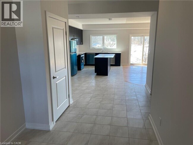 26 Trailside Dr in Haldimand, ON - Building Photo - Building Photo