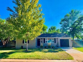 2004 W Arbor Ave in Littleton, CO - Building Photo