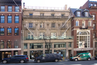 817-819 Madison Ave in New York, NY - Foto de edificio - Building Photo