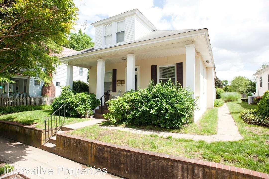 809 Bay Ridge Ave in Annapolis, MD - Building Photo