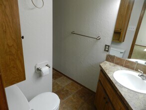 717 NW 67th St in Lawton, OK - Building Photo - Building Photo