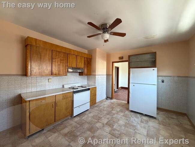 1040 Broadway in Somerville, MA - Building Photo - Building Photo