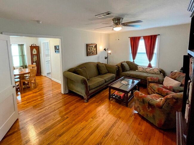 618 Dunkley Dr in Houston, TX - Foto de edificio - Building Photo