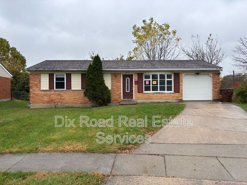 2140 Rangoon Ct in Cincinnati, OH - Building Photo