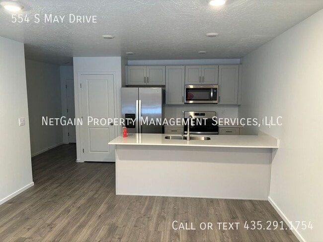 554 May Dr in Cedar City, UT - Building Photo - Building Photo