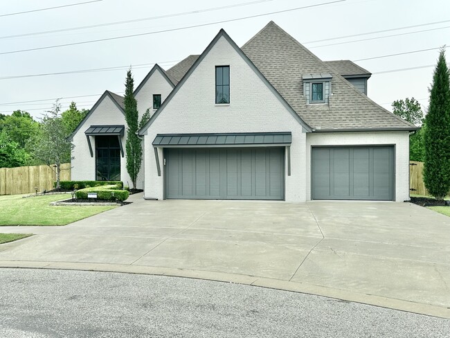 property at 13707 S 28th St