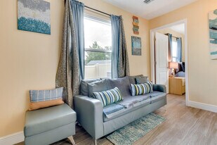 7232 Lazy Hill Dr in Orlando, FL - Building Photo