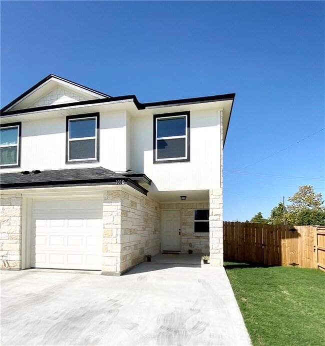 property at 100 Sandstone Dr