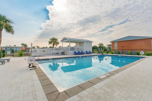 4000 Gulf Terrace Dr in Destin, FL - Foto de edificio - Building Photo