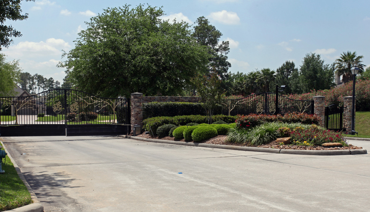 101 Lake Sterling Gate Dr in Spring, TX - Foto de edificio
