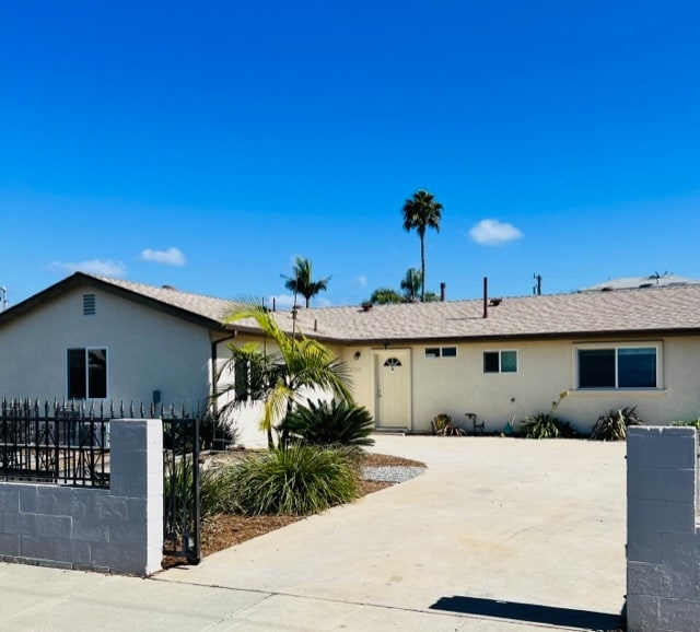 property at 1222 Holly St