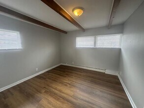 1413 Burry St in Joliet, IL - Building Photo - Building Photo