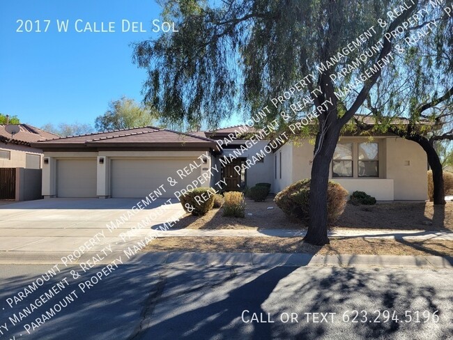 2017 W Calle Del Sol in Phoenix, AZ - Building Photo - Building Photo