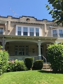 1672 Jancey St in Pittsburgh, PA - Building Photo