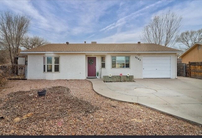 1143 Cordoba Ct SE