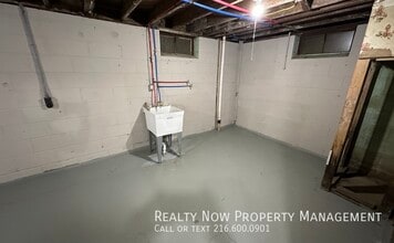 16605 Kollin Ave in Cleveland, OH - Building Photo - Building Photo