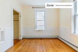 Room in Shared 4 bed/1.5 bath home in Boston, MA - Building Photo - Building Photo