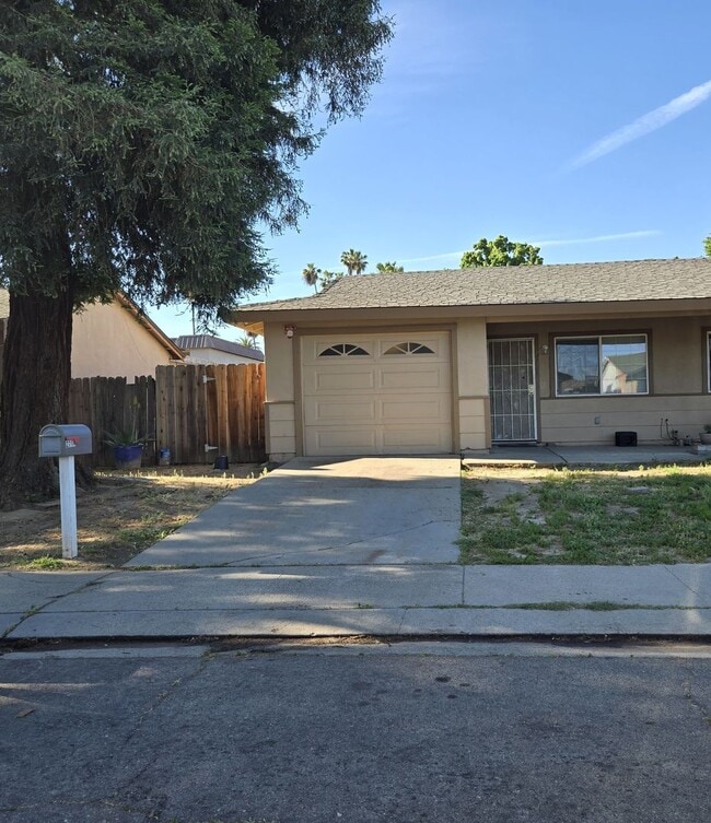property at 2714 Pyramid Ave