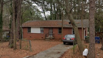 108 Mount Zion Rd in Atlanta, GA - Building Photo