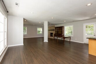 4417 Saunders Ave in Nashville, TN - Building Photo - Building Photo