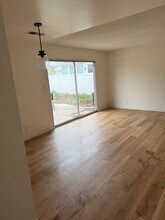 2582-2584 Seahorse Ave in Ventura, CA - Building Photo - Building Photo
