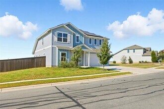 11320 Comano Dr in Austin, TX - Building Photo - Building Photo