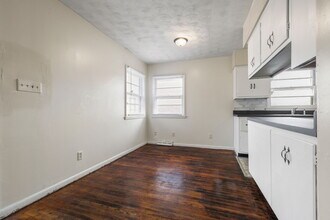 3337 Houston St in Indianapolis, IN - Building Photo - Building Photo