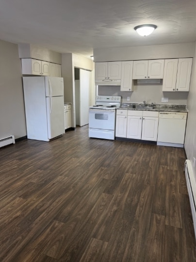 Brookewood South Apartments in Lansing, MI - Building Photo