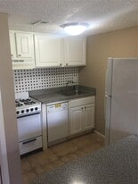 129 Blue Pointe Way in Altamonte Springs, FL - Building Photo