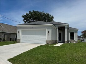 56 Columbia Ln in Palm Coast, FL - Building Photo