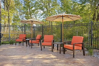 BroadAcre Apartments of McCordsville in McCordsville, IN - Foto de edificio - Building Photo