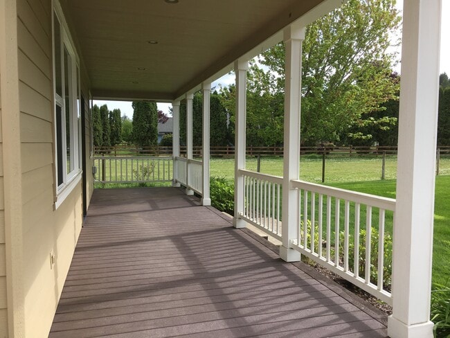 91351 Donna Rd in Springfield, OR - Building Photo - Building Photo