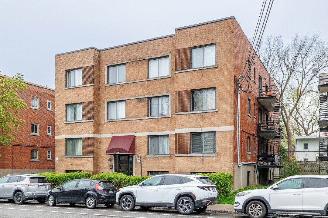 4575 Grand Blvd in Montréal, QC - Building Photo