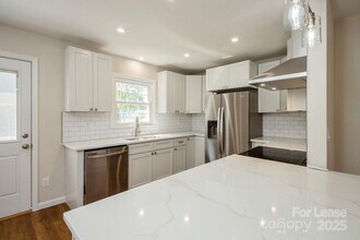 2510 O'Hara Dr in Charlotte, NC - Building Photo - Building Photo