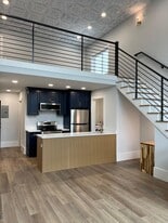 42 N Main St in Florida, NY - Building Photo